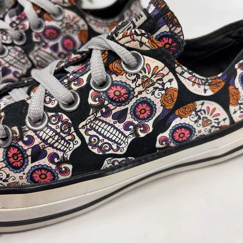 Converse Chuck Taylor All-Star Low-Top Sneakers Womens Size 7 Sugar Skull Mens 5